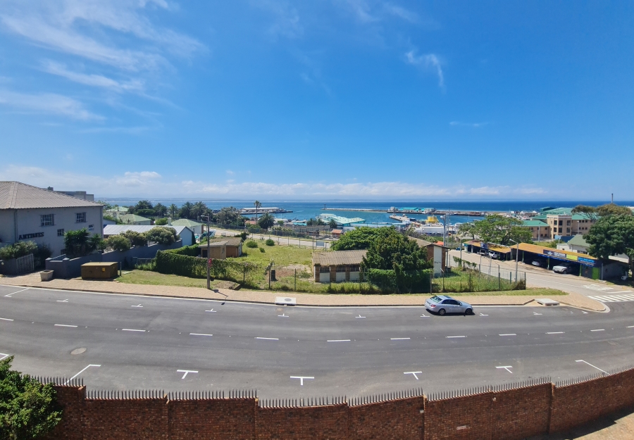 3 Bedroom Property for Sale in Mossel Bay Central Western Cape